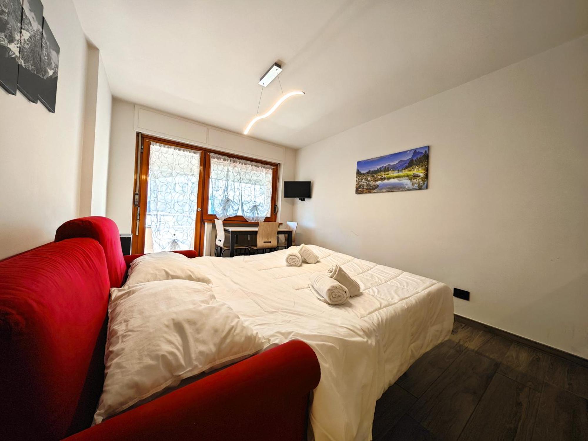 Hostdomus - City Center Apartment Colle Colle Sestriere Exterior foto